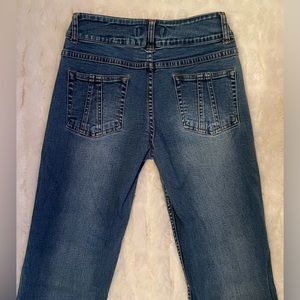 Bebe Y2K stretch jeans with cute pockets! Size 27